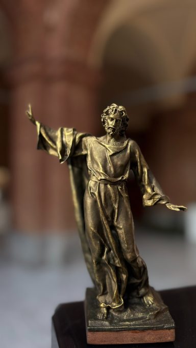 Monocroma (bronce dorado)